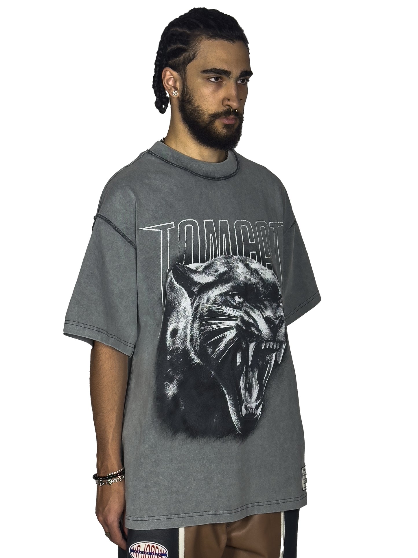 “BREAKOUT” Oversized T-Shirt